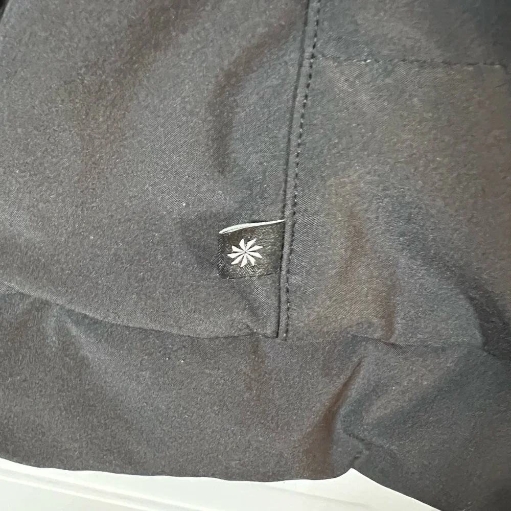 Athleta Coat Girl's Jump To It Lightweight Puffer Jacket Black Hooded M (8-10) - Picture 7 of 8